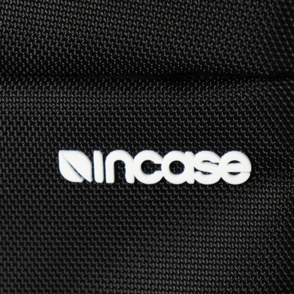 インケース Incase バックパック ICON Lite Pack アイコン ライト デイパック リュックサック メンズ 22L ブラック INCO100279-BLK / 37171010 | ブランド [正規取扱店]