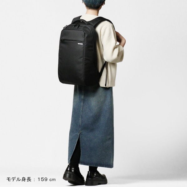 インケース Incase バックパック ICON Lite Pack アイコン ライト デイパック リュックサック メンズ 22L ブラック INCO100279-BLK / 37171010 | ブランド [正規取扱店]