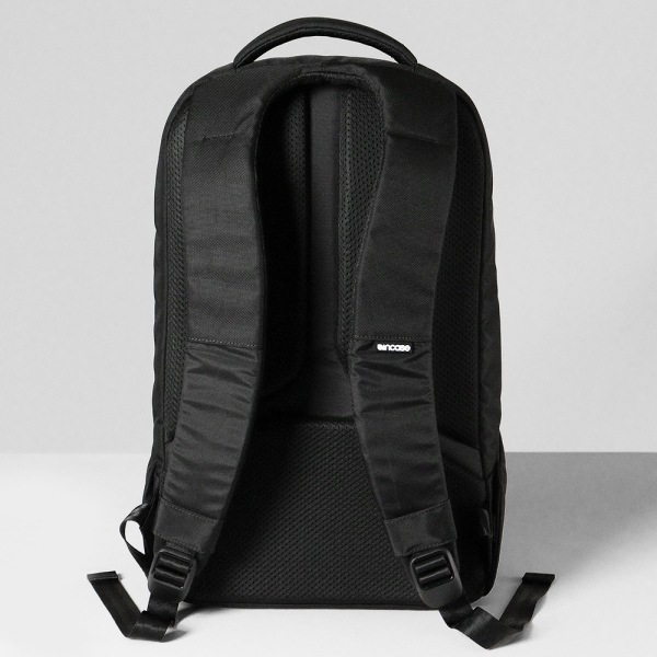 インケース Incase バックパック ICON Lite Pack アイコン ライト デイパック リュックサック メンズ 22L ブラック INCO100279-BLK / 37171010 | ブランド [正規取扱店]