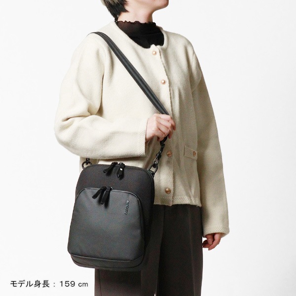 インケース Incase ショルダーバッグ A.R.C.Crossbody Bag エーアール
