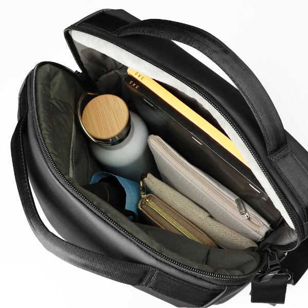 INCASE（インケース）　テック トート ショルダーバッグ incase（インケース） ショルダーバッグ メンズ レディース ARCテック