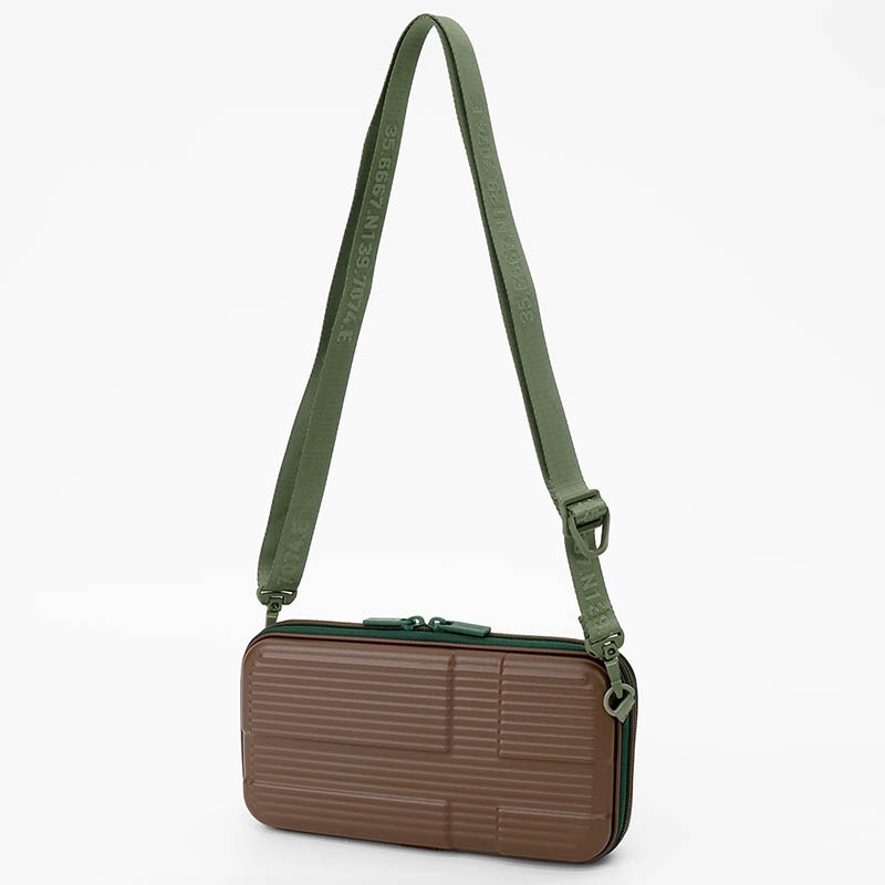 イノベーター innovator パスポートケース Travel Accessory トラベルアクセサリー 2way ポーチ ミニ ショルダーバッグ 小物入れ 小型 斜めがけ RFID スキミング防止 旅行 出張 軽量 PASS-25 | ブランド [正規取扱店]
