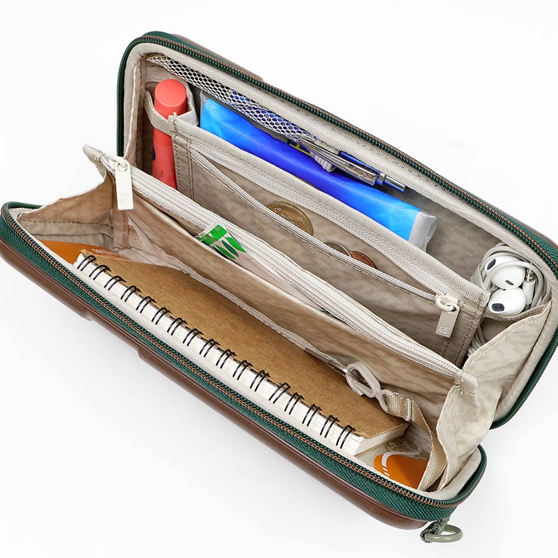 イノベーター innovator パスポートケース Travel Accessory トラベルアクセサリー 2way ポーチ ミニ ショルダーバッグ 小物入れ 小型 斜めがけ RFID スキミング防止 旅行 出張 軽量 PASS-25 | ブランド [正規取扱店]