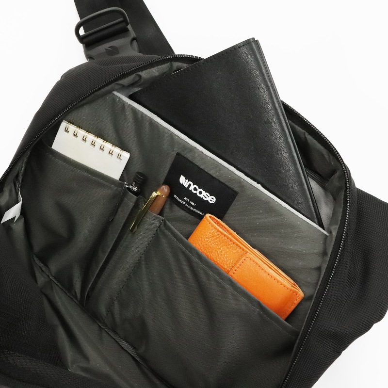 インケース Incase スリングバッグ Tracks Sling トラックス スリング