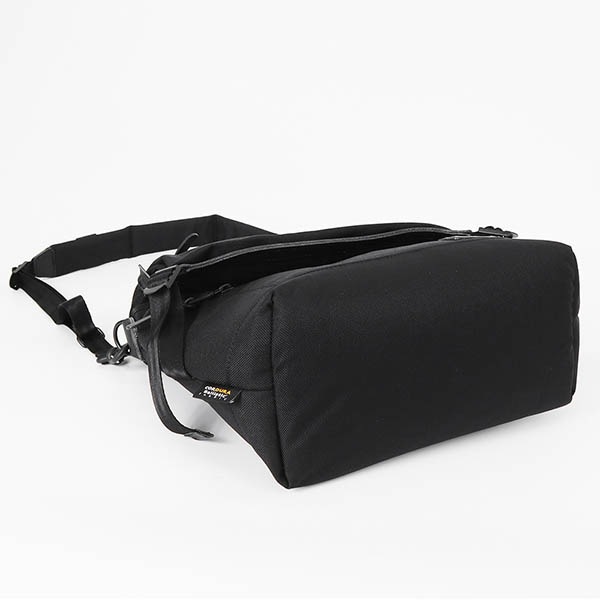 アッソブ AS2OV ショルダーバッグ EXCLUSIVE BALLISTIC NYLON