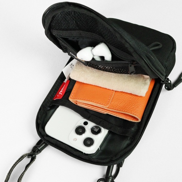 フェンダー Fender ショルダーバッグ モノグラムストラップ メンズ レディース ミニショルダー スマホショルダー ポーチ コーデュラ 950-6060 | ブランド [正規取扱店]