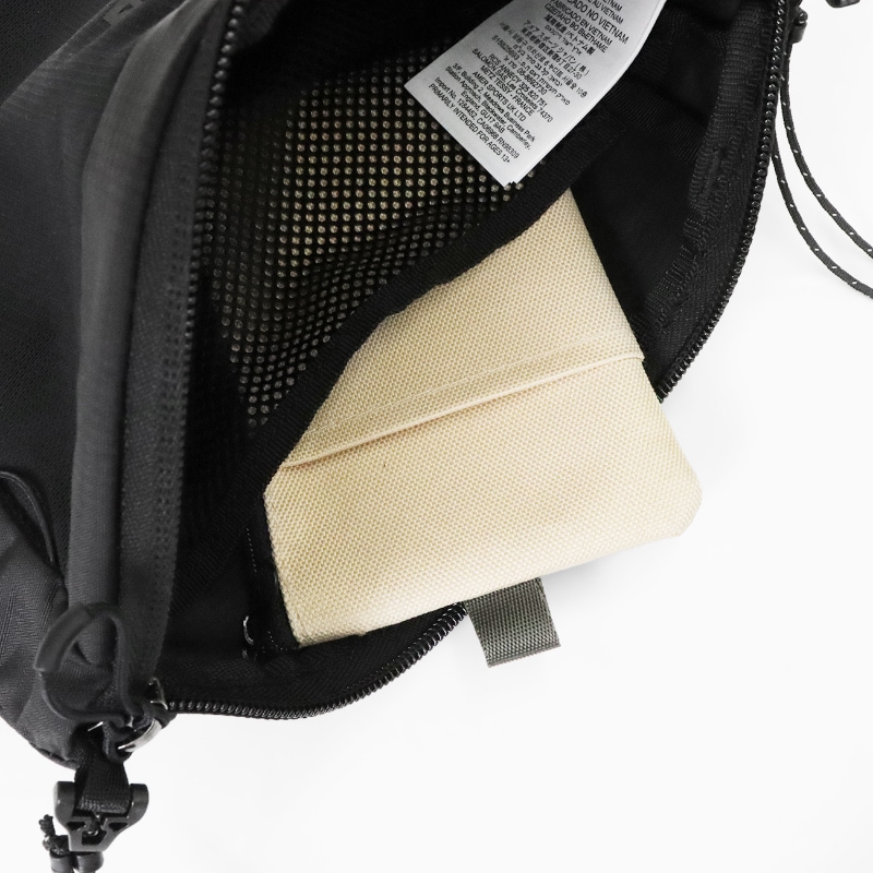 サロモン SALOMON ショルダーバッグ ACS 2 REVISED クロスボディバッグ