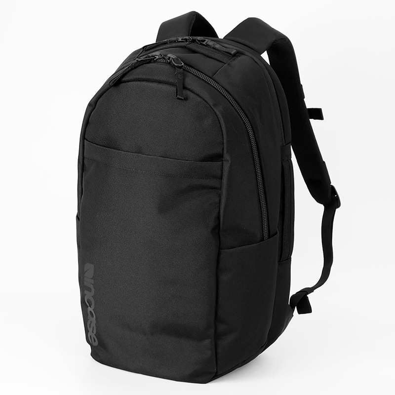 インケース Incase バックパック Grid Backpack グリッド デイパック リュック キャリーオン対応 メンズ レディース 23L ビジネス 軽量 撥水 ブラック INCO500101-BLK / 137265053001 | ブランド [正規取扱店]