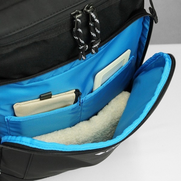 コロンビア Columbia バックパック Pistol Ridge スクエアリュック メンズ レディース ボックス型 スクールバッグ 通学 ロゴ 各色 PU8301 | ブランド [正規取扱店]