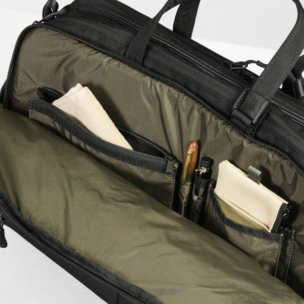 ピーアイディー PID ビジネスバッグ トラビ Trabi 3way ビジネスリュックトラベル 容量拡張 メンズ レディース 25L P.I.D 各色 PAK302 | ブランド [正規取扱店]