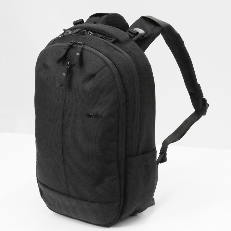 インケース Incase バックパック Tracks Backpack トラックス デイパック リュック キャリーオン対応 メンズ レディース 18L ブラック INBP100751-BLK / 137242053002 | ブランド [正規取扱店]