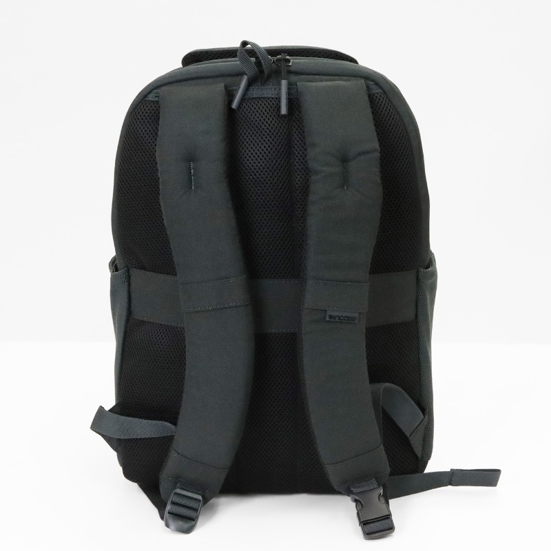 インケース Incase バックパック Facet Backpack ファセット デイパック リュック キャリーオン対応 メンズ レディース 20L ブラック INBP100739-BLK / 137231053054 | ブランド [正規取扱店]