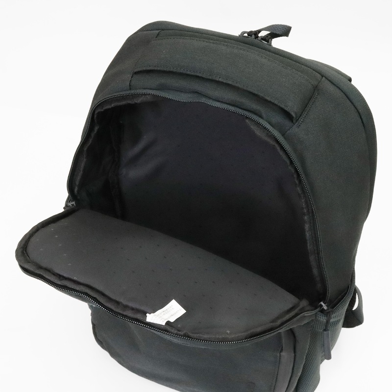 インケース Incase バックパック Facet Backpack ファセット デイパック リュック キャリーオン対応 メンズ レディース 20L ブラック INBP100739-BLK / 137231053054 | ブランド [正規取扱店]