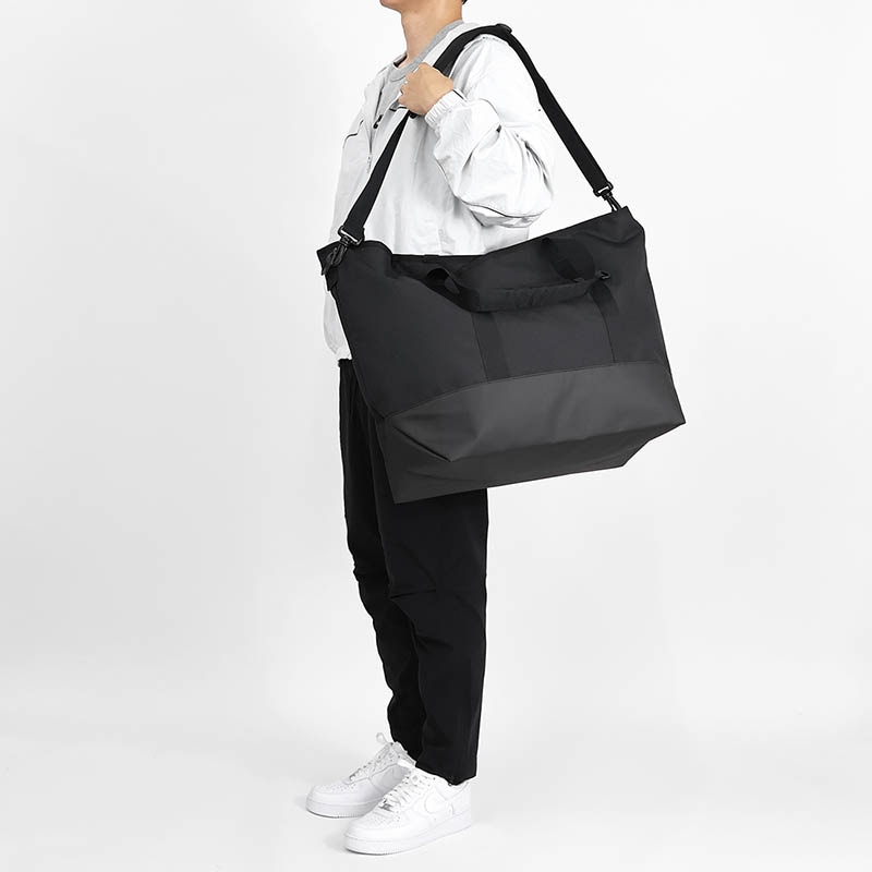 ナイキ NIKE トートバッグ ヘリテージ ユージーン HERITAGE EUGENE メンズ レディース 63L 特大トート 2way ショルダー バッグ 通勤 通学 スポーツ アウトドア 旅行 大容量 軽量 ロゴ 2026年秋 新作 IB4366-010 | ブランド [正規取扱店]