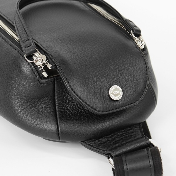 ペッレモルビダ PELLE MORBIDA ボディバッグ Maiden Voyage メイデンヴォヤージュ メンズ ショルダーバッグ レザー 日本製 PMO-MB051 | ブランド [正規取扱店]