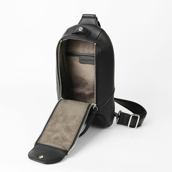 【美品】ペッレモルビダ　PELLE MORBIDA ボディーバッグ PELLE MORBIDA ペッレモルビダ Maiden Voyage メイデン