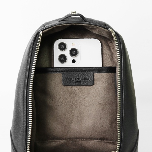 ペッレモルビダ PELLE MORBIDA ボディバッグ Maiden Voyage