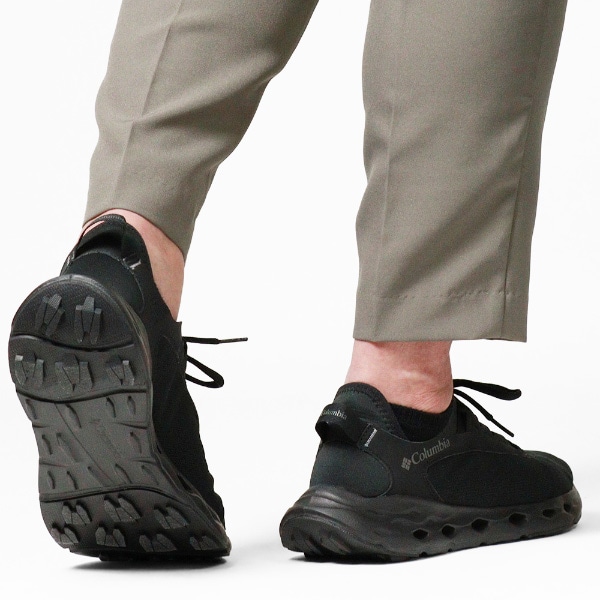 コロンビア Columbia スニーカー メンズ ドレインメーカー エックスティーアール DRAINMAKER XTR メッシュ ブラック チタニウム 靴 BM1158 013 Black／Titanium II | ブランド [正規取扱店]