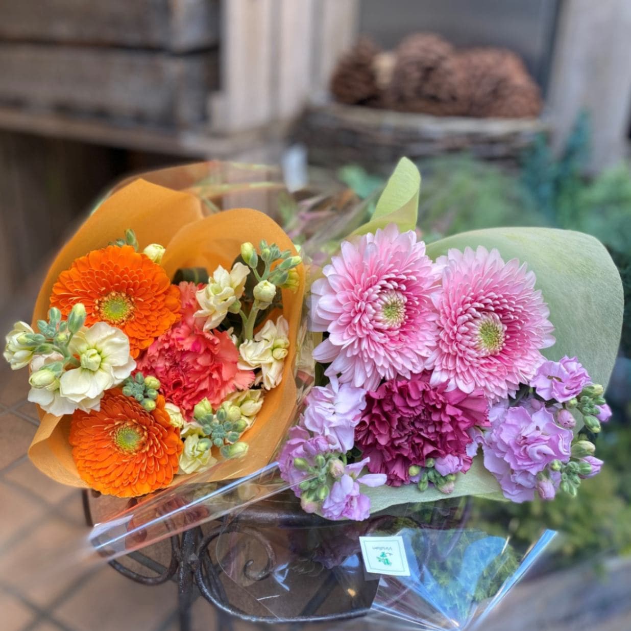 卒業＆謝恩会【ミニブーケ】各1,650円（1週間前までにご注文ください）