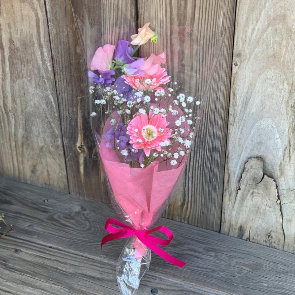 卒業＆謝恩会【ミニ花束】1,100円（1週間前までにご注文ください）