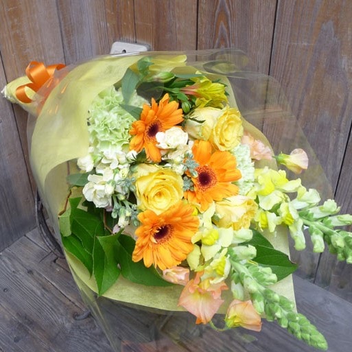 卒業＆謝恩会【花束】4,400円（1週間前までにご注文ください）