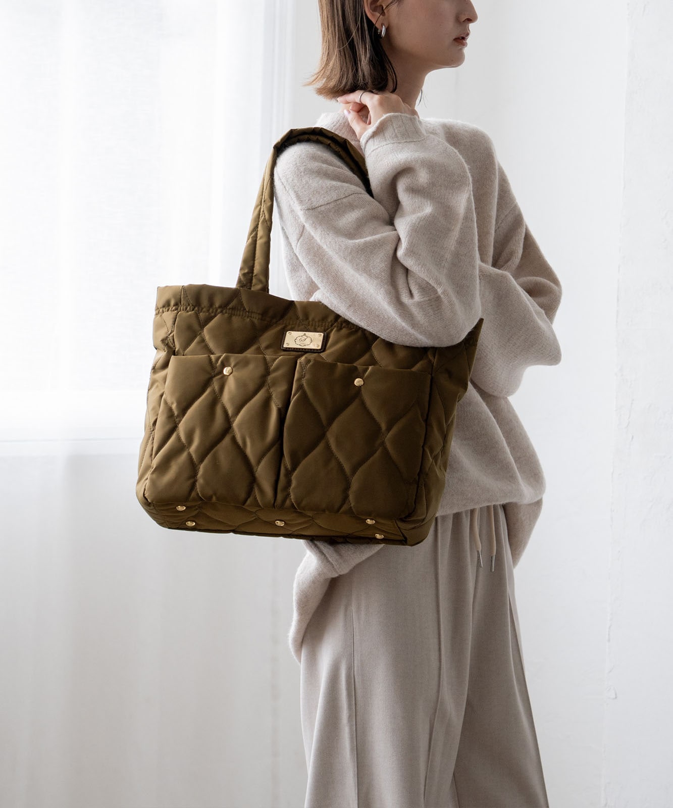 mutu ブラウンキルティングバッグ 10ポケットキルティングトートバッグ | バッグ,トートバッグ,ナイロン