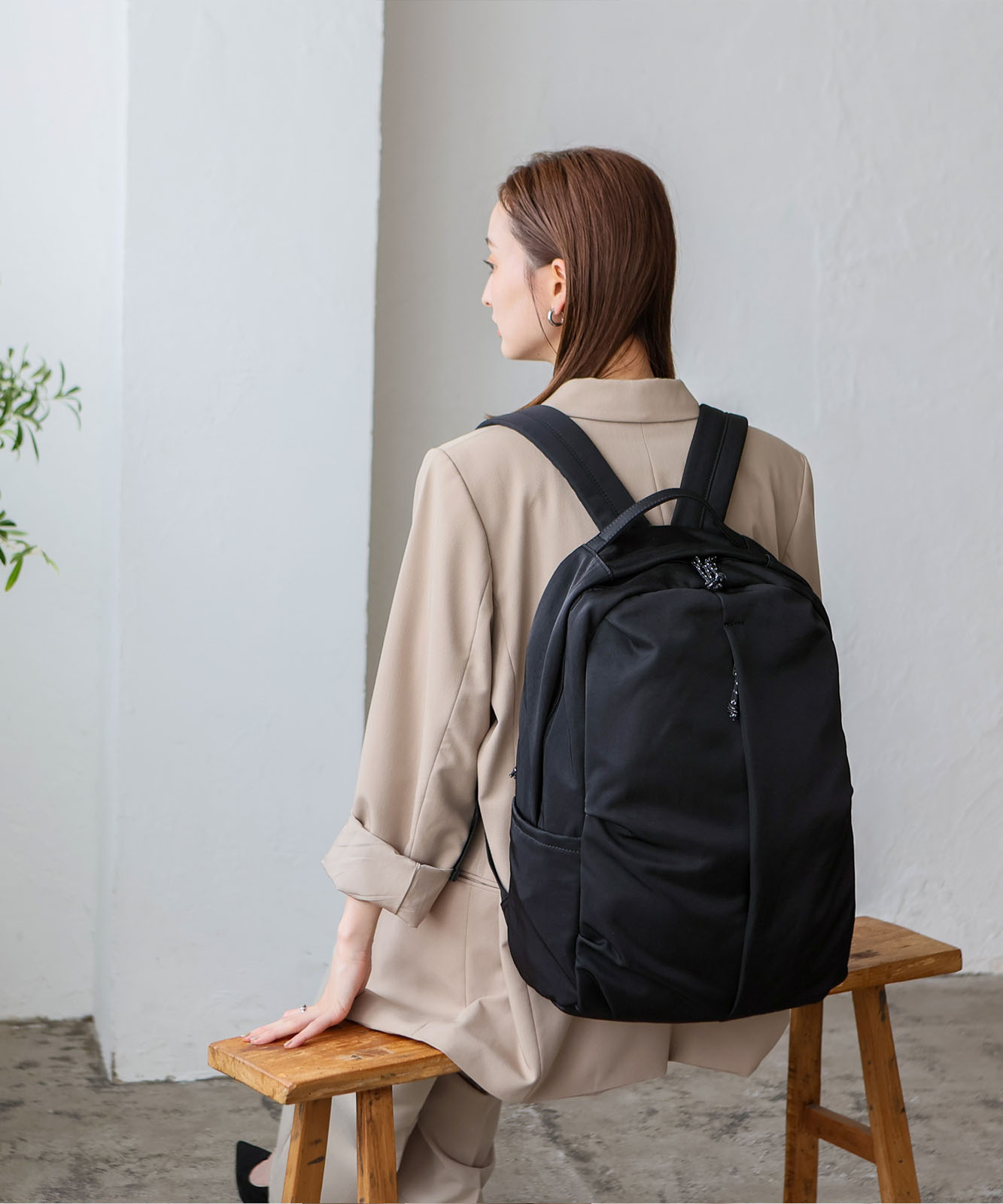 ブラックナイロンリュック・バックパック　一度も使用してないです。 楽天市場】【30％OFF】リュックサック デイパック 大容量 15