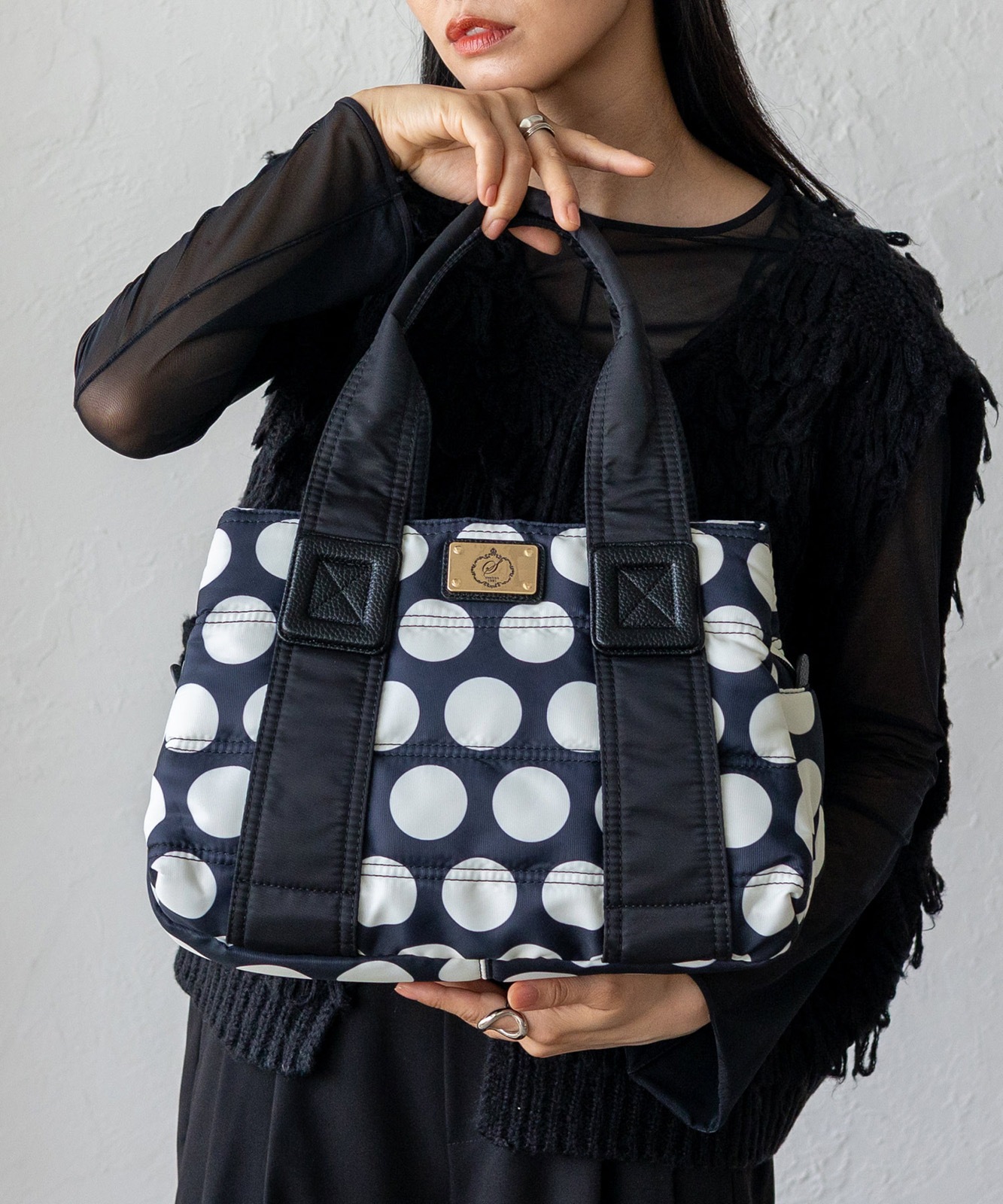 キルティングトートバッグ（M） | バッグ,トートバッグ,ナイロン