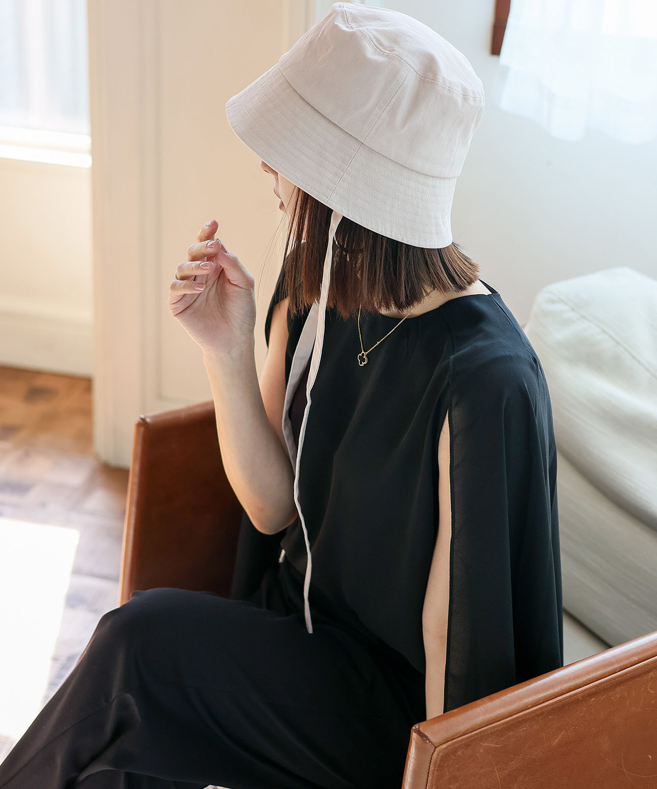 【美品】エルメス バケットハット ダブルフェイス レザーリボン レディース 56 美品】エルメス バケットハット ダブルフェイス レザーリボン