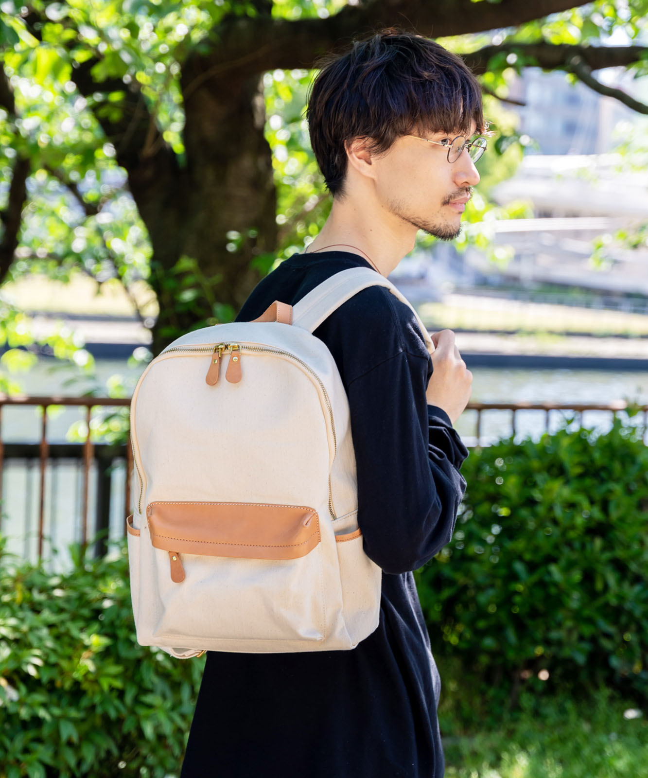 【新品】COLIBRI•BAG 本革　イタリアンレザーリュック　バッグ 本革リュック レディース レザー リュックサック 牛革 大人