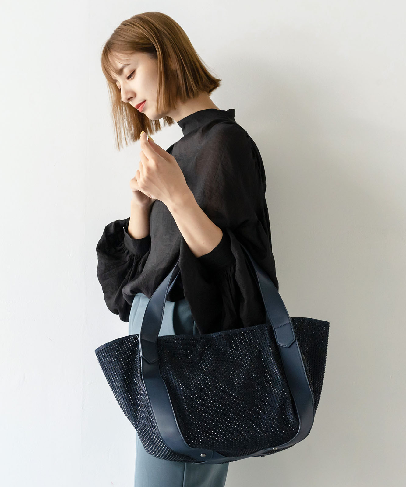 【STONE 】 トートバッグ オリーブグリーン STONE 】 トートバッグ オリーブグリーン トリーバーチ TORY