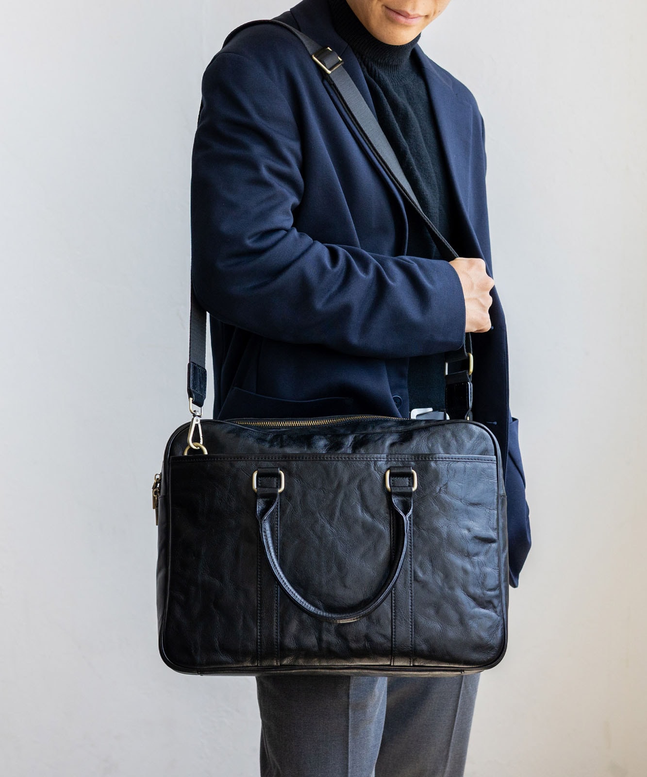 YUKI様✨HUGO BOSS レザー A4 2way ビジネスバッグ 2層式 2025年最新】Hugo Boss メンズ ビジネスバッグの人気アイテム