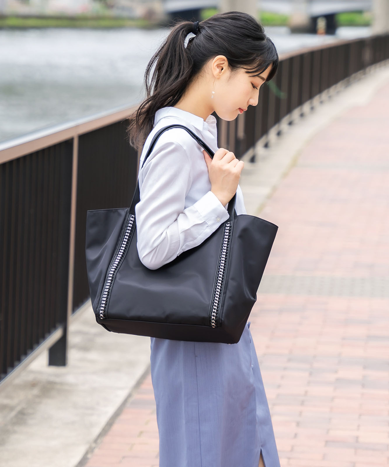 シルバーチェーンデザインナイロンバッグ | バッグ,トートバッグ