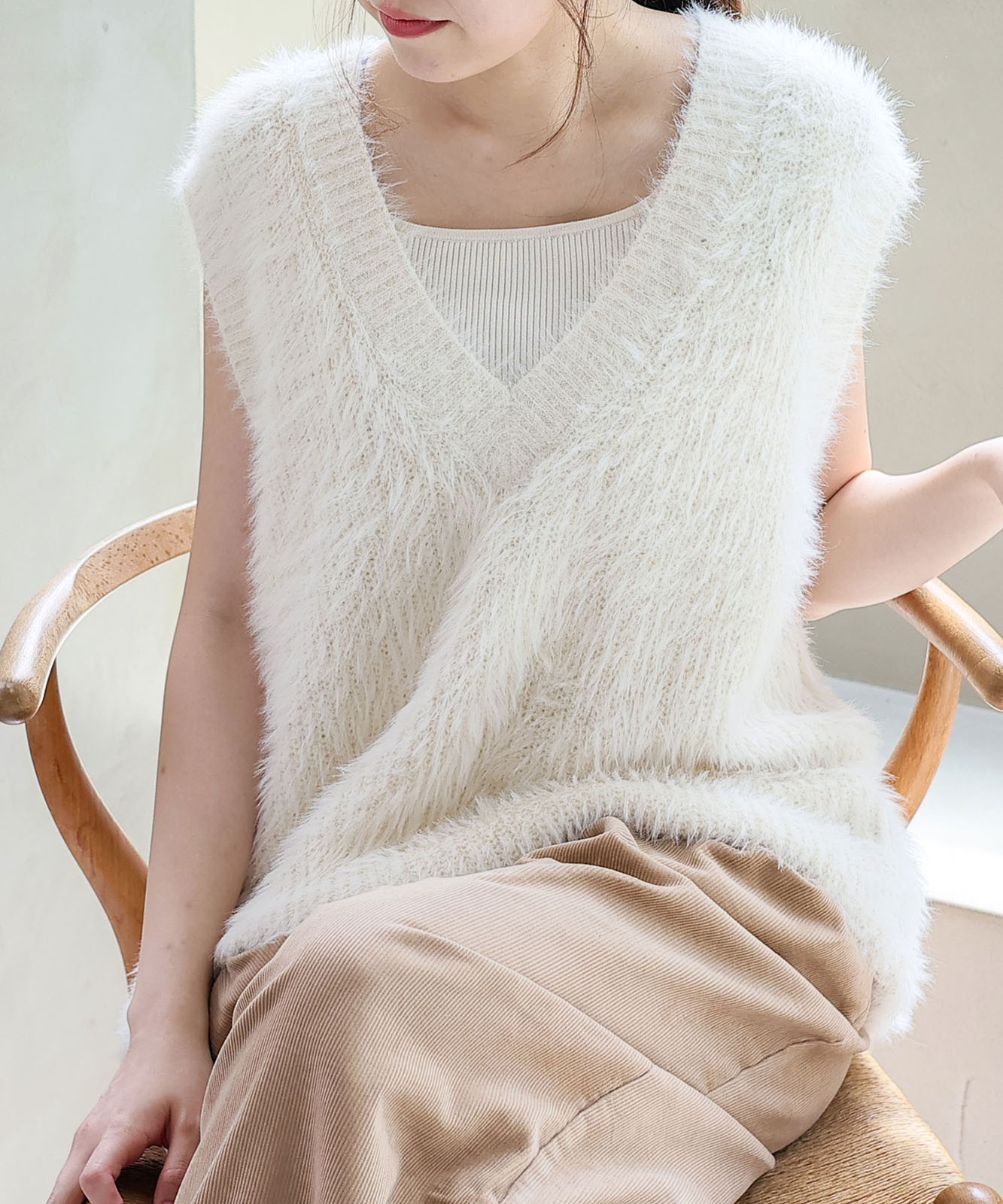 フェザーヤーンVネックニットベスト | ファッション,アパレル,トップス