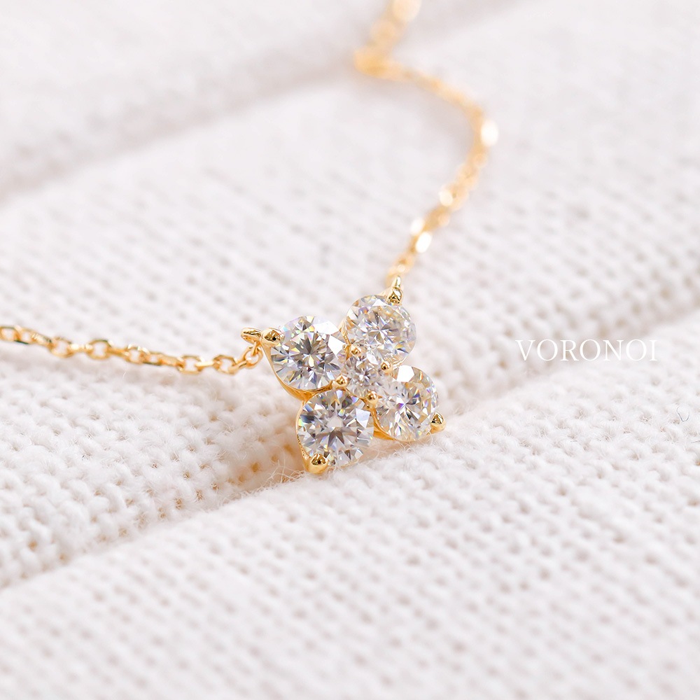 ラボグロウンダイヤモンド 計 0.40ct 「ハナミズキ」 ネックレス / K18 / Pt950