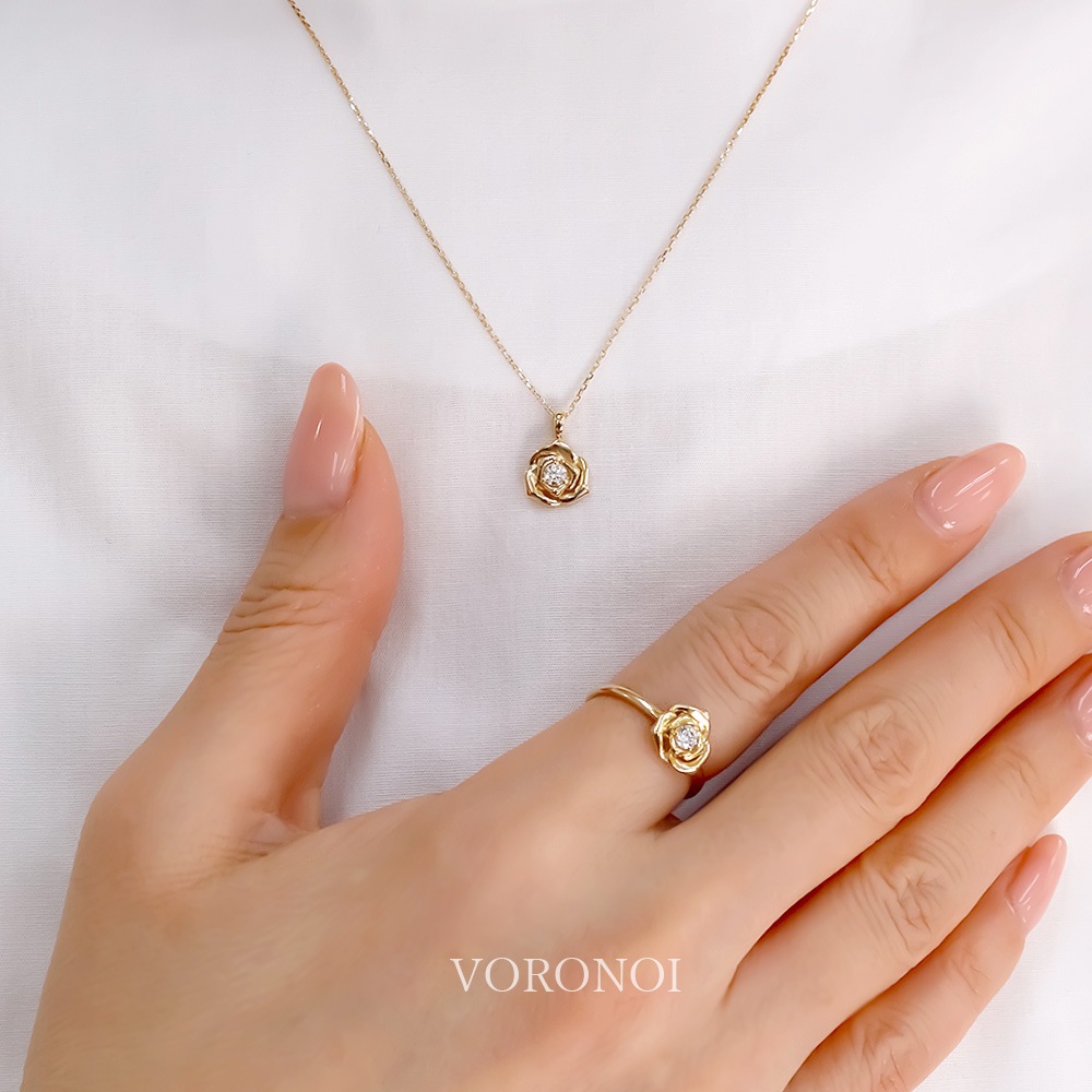 【高品質】✨ ハートの形✨モアサナイト イアリング 片方D1.00ct キャンディリッチ ハートピアス（モアサナイト） | malouloutte