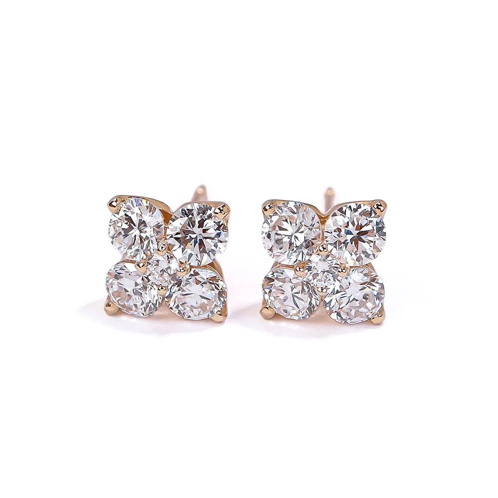 ラボグロウンダイヤモンド 計0.80ct フラワーモチーフ ピアス K18 / Pt950「ハナミズキ」