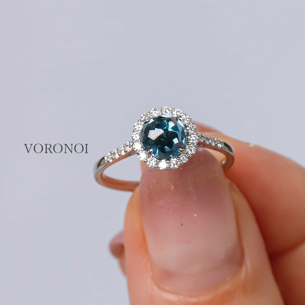 【5営業日以内に発送】MINAMO-Flower- 6mm ダイヤモンド 取り巻き リング / K10