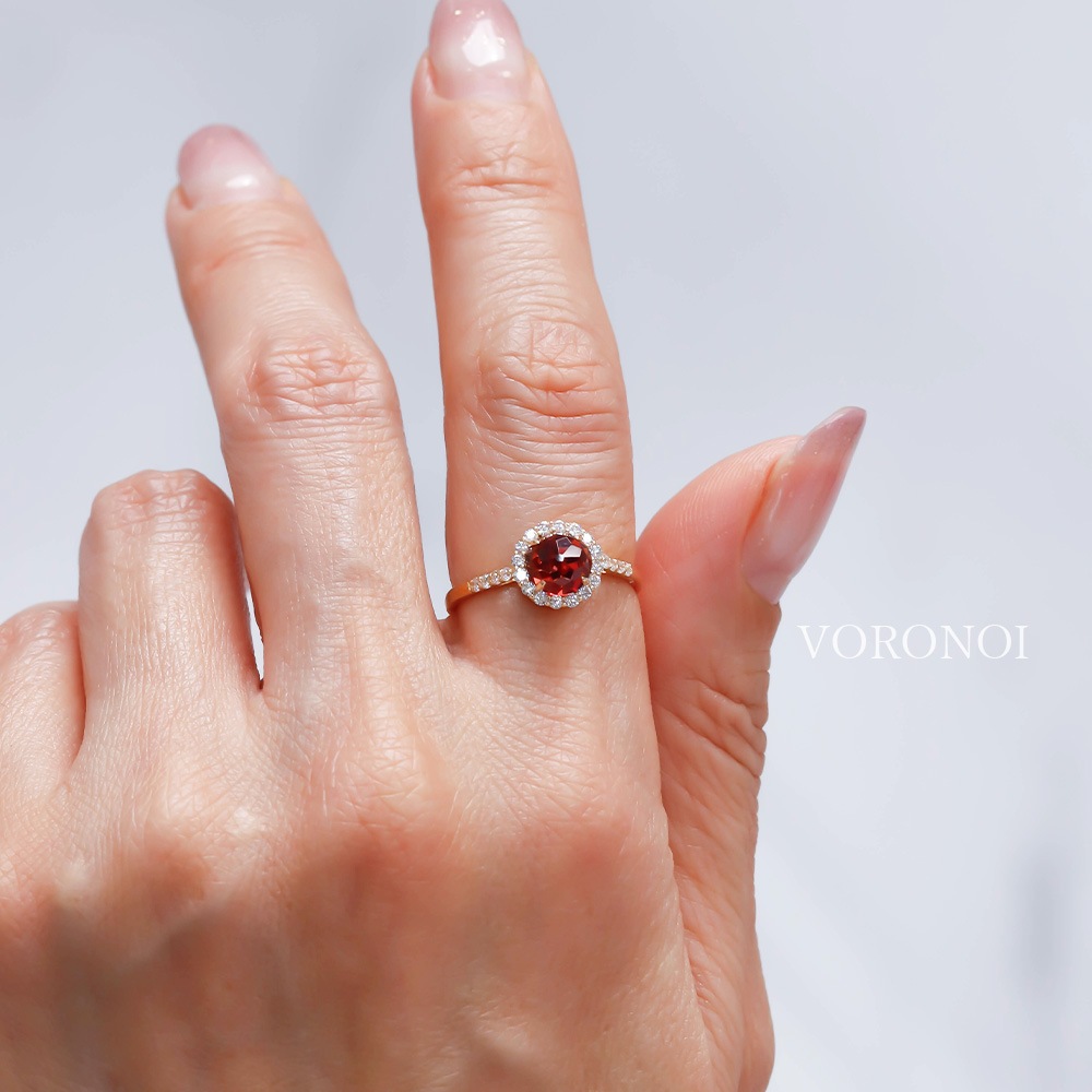 【5営業日以内に発送】MINAMO-Flower- 6mm ダイヤモンド 取り巻き リング / K10