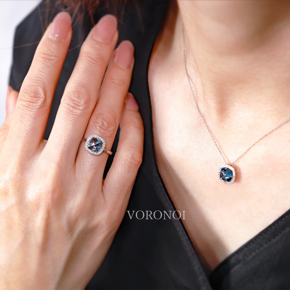 K18 MINAMO - Square - ダイヤモンド 取り巻き リング / ネックレス