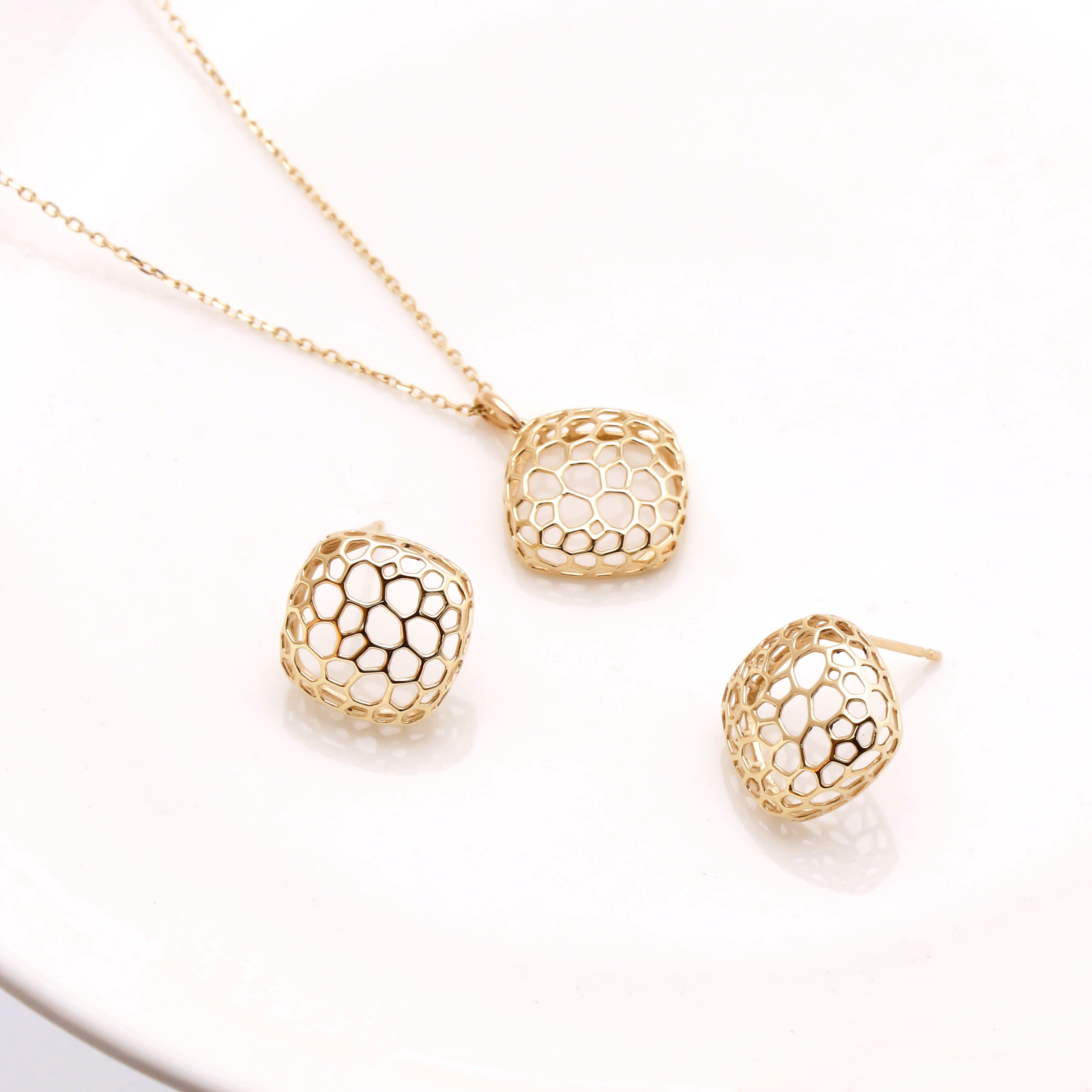 ボロノイ クッキー ピアス