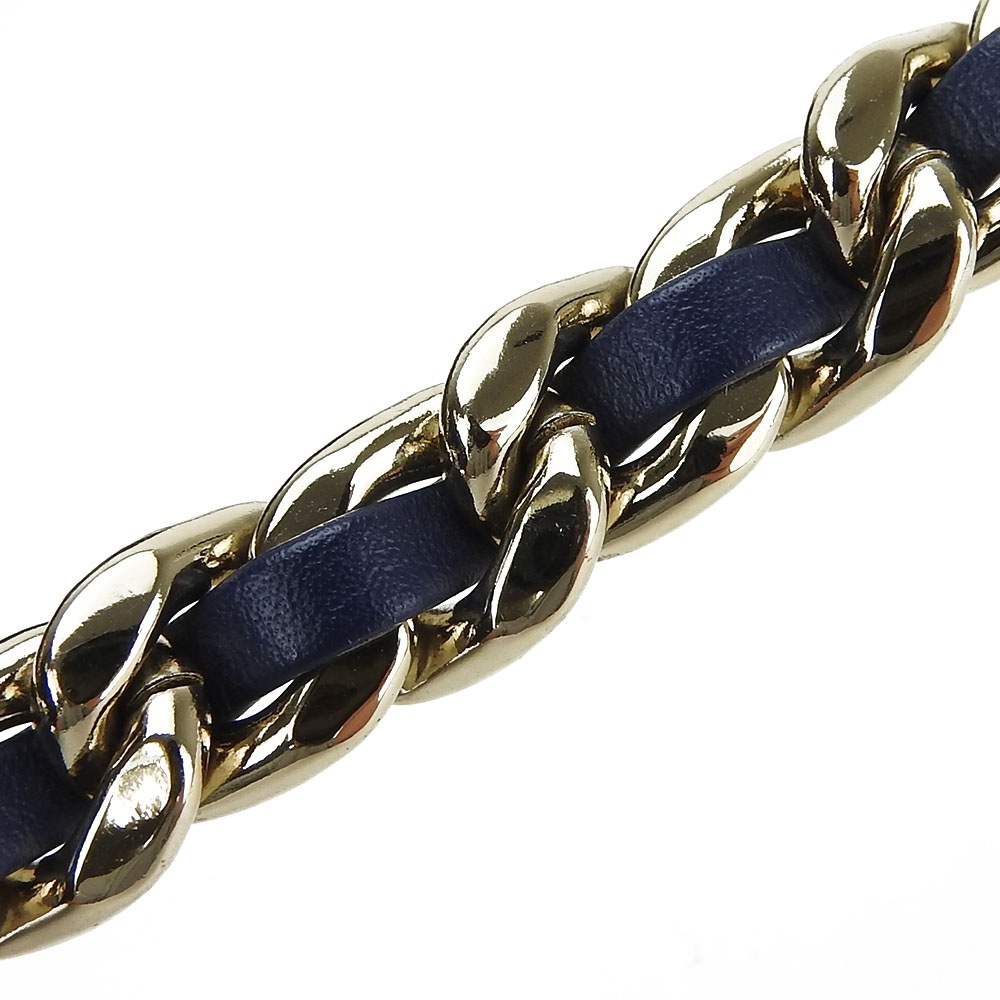 中古】 シャネル ショルダーバッグ マトラッセ ラムスキン ネイビー