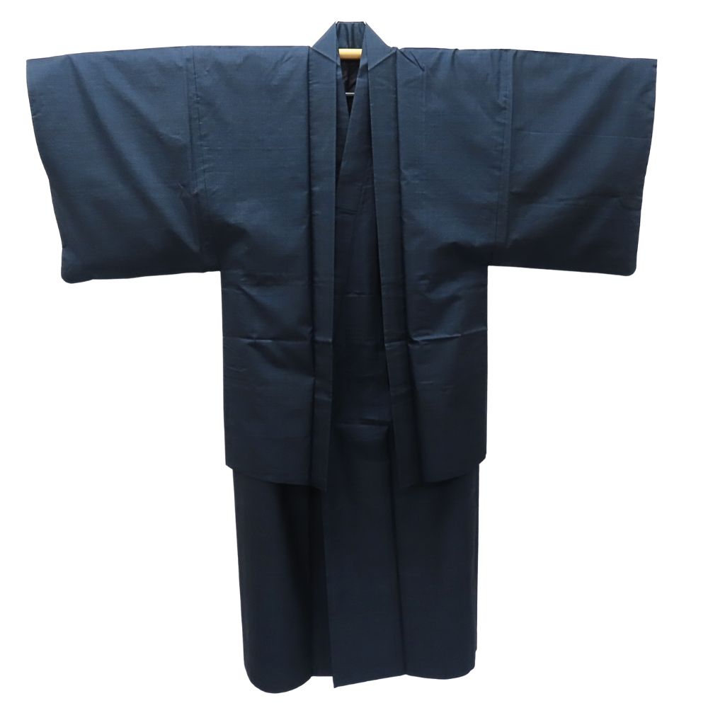 中古 着物セット 羽織 アンサンブル 本場大島紬 正絹(金銀糸除く) ブルー ブラック 襦袢付き 和装 呉服 和服 きもの メンズ 男性 中古】 着物セット 羽織 アンサンブル 本場大島紬 正絹(金銀糸除く