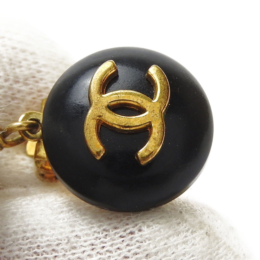 ぽんつ様 リクエスト 2点 まとめ商品CHANEL シャネルイヤリングココ