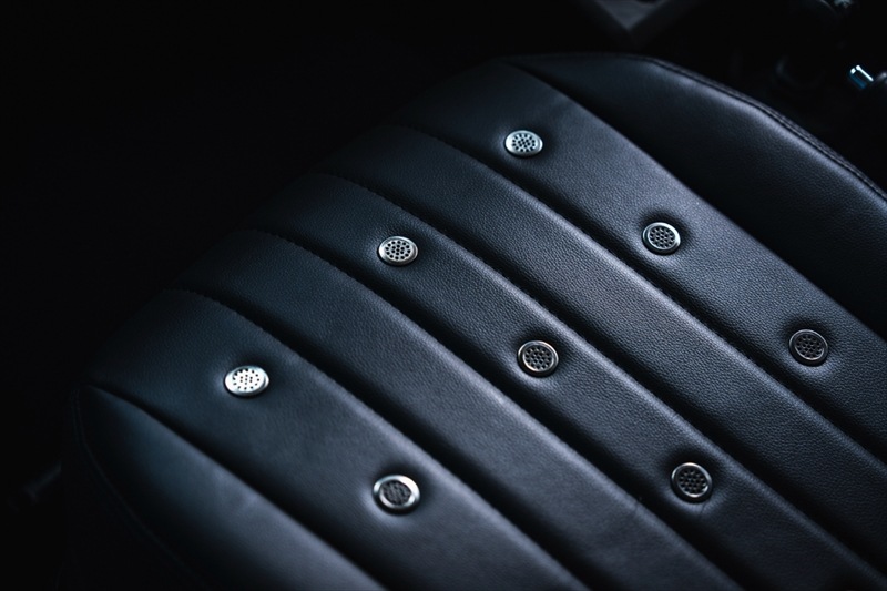 シートカバー ジムニー ノマド JC74 BEYOND フロントのみ エクシア