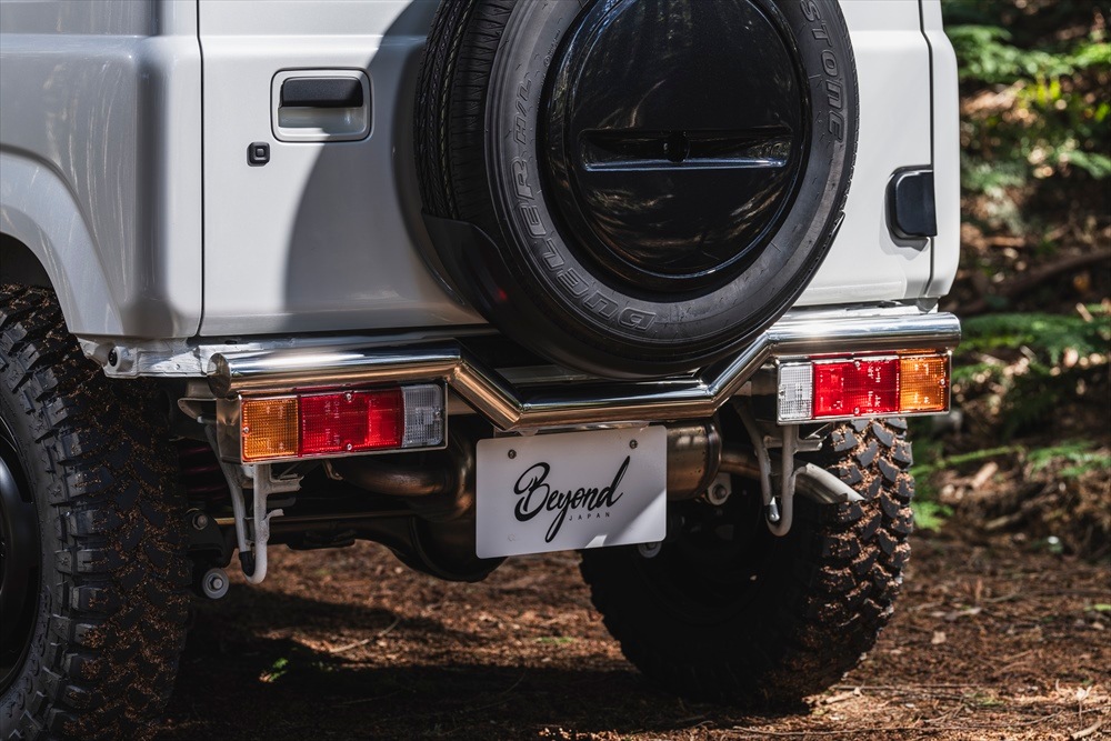 リアバンパー 鏡面タイプ ジムニー シエラ JB74 BEYOND リベルテ