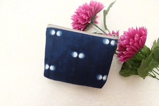 世界にひとつだけの贈り物　本藍染ミニポーチ