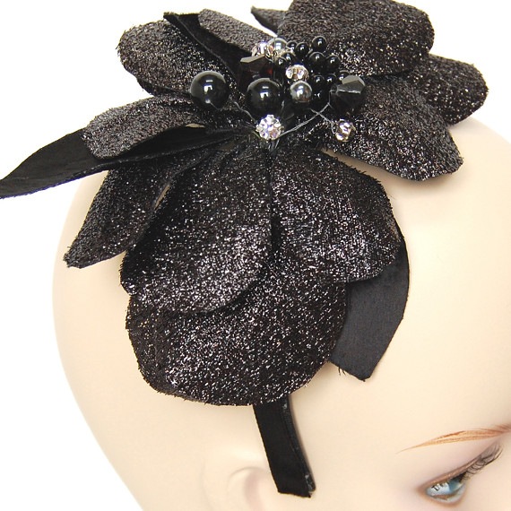 塼 - Black Shiny Flowers