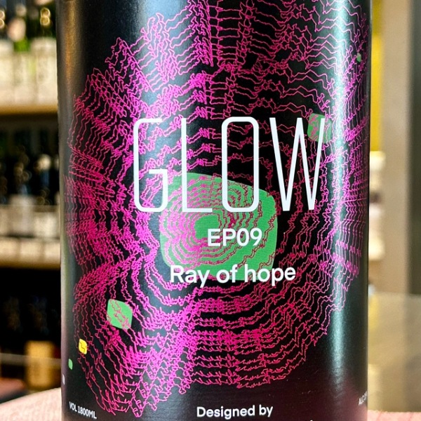 GLOW 9焼酎1800ml新品 GLOW (ぐろう) EP09 (グロー エピソードナイン) 1800ml / 720ml [限定