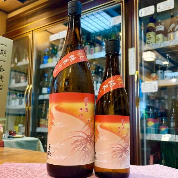 手取川 (てどりがわ) 秋 純米 辛口 1800ml / 720ml [季節限定